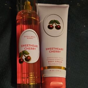 Bath & Body Works Sweetheart Cherry Moisturizer & Mist Set